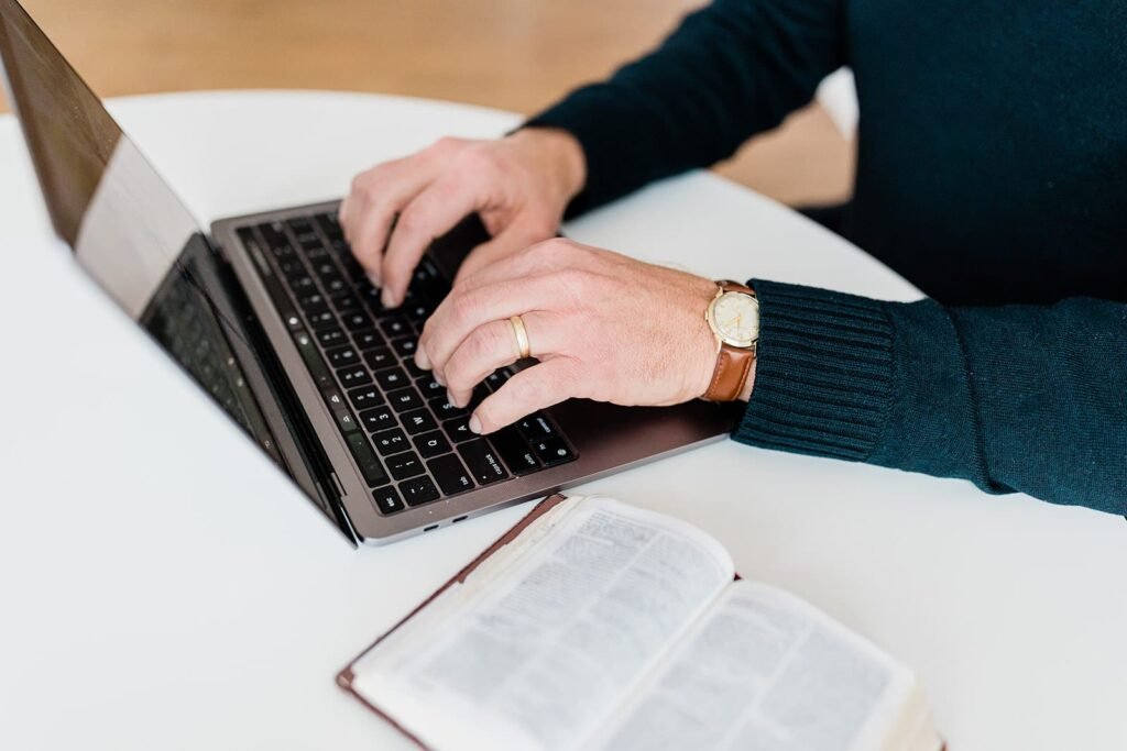 Hire a Writer for Your Business Blog
