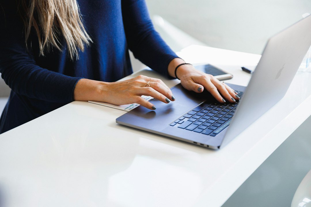 Perplexity vs ChatGPT: Which AI Assistant Should You Use in 2026?
